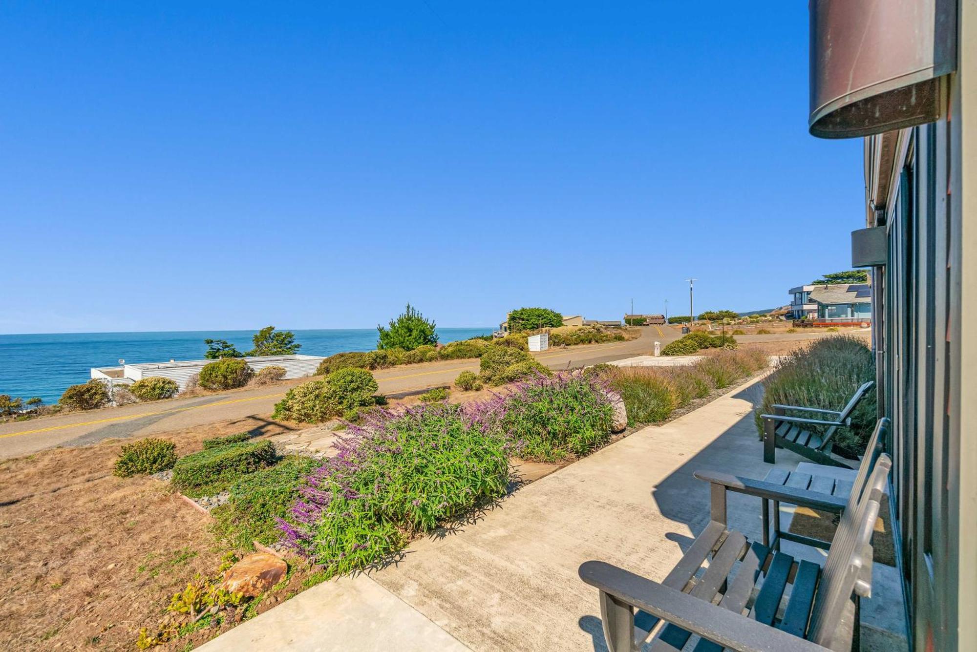 Dream Weaver House With Hot Tub And Ocean View! Villa Manchester Kültér fotó