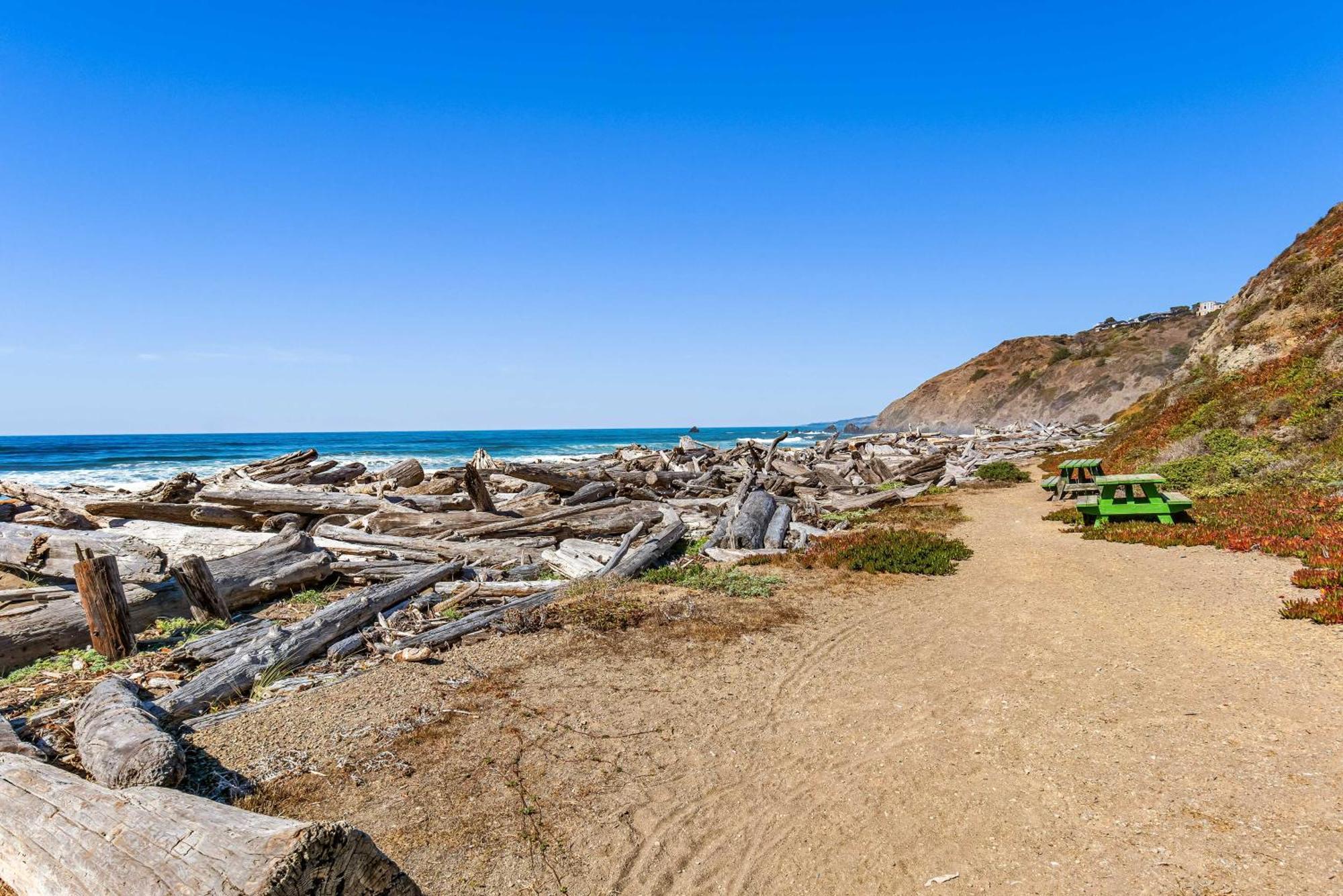 Dream Weaver House With Hot Tub And Ocean View! Villa Manchester Kültér fotó